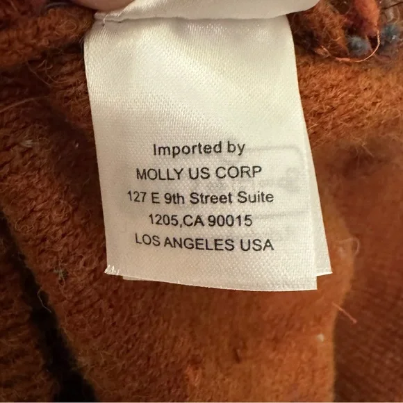 Molly Bracken Textured Eyelash Knit Sweater – Rust Orange (S) - Picture 10 of 11